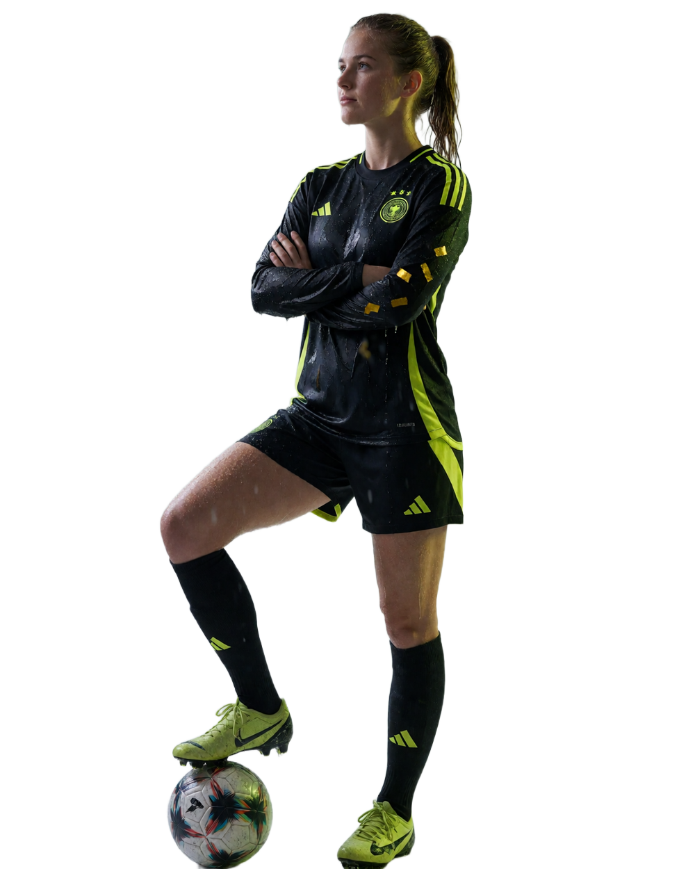 Fu&szlig;ballerin im nassen schwarz-limefarbenen Trikot mit Ball und goldenem Konfetti - Hero-Motiv der Zoccer Casino Bonusseite